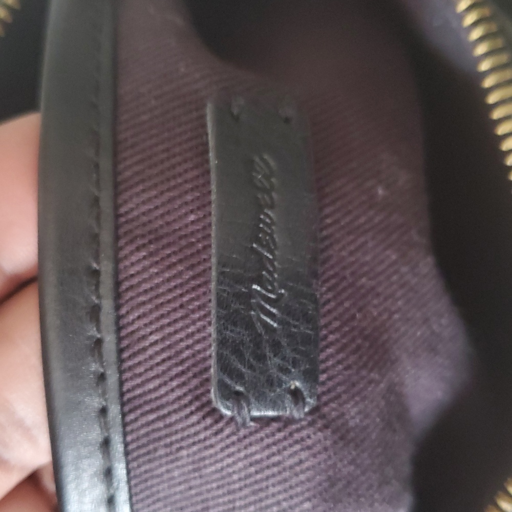 Madewell Black Crossbody Bag with Textured Leather and Detachable Rainbow Strap - Picture 12 of 12